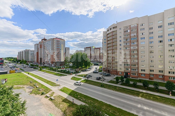 
  Продается 3-комн. квартира, 63.3 м², Краснообск, д. 212
. Фото 13.