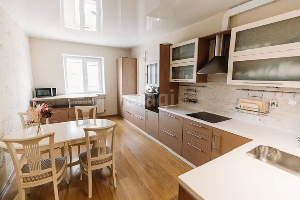 
  Продается дом, 208.5 м², село Криводановка
. Фото 4.