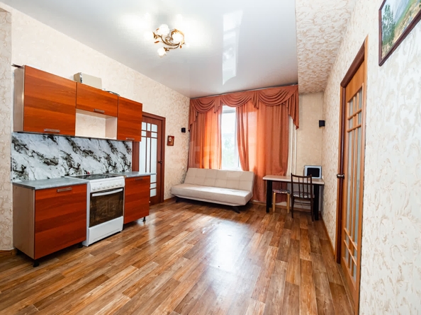 
  Продается 3-комн. квартира, 55.5 м², Красный пр-кт, д. 74
. Фото 7.
