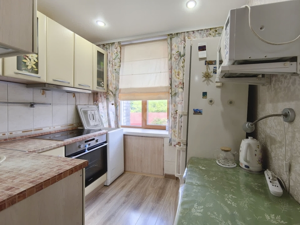 
  Продается 3-комн. квартира, 56.4 м², Красный пр-кт, д. 98
. Фото 11.