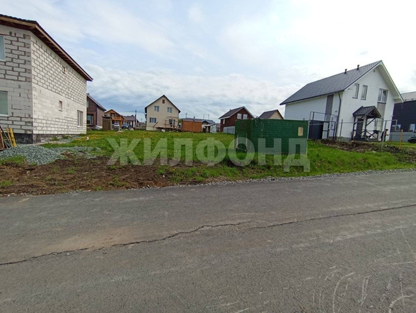 
  Продается земельный участок, 6 соток, село Каменка
. Фото 4.