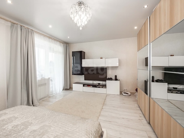 
  Продается 2-комн. квартира, 67 м², Танковая ул, д. 36
. Фото 2.