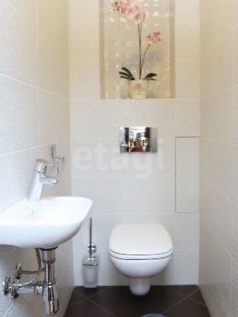 
  Продается 2-комн. квартира, 82.4 м², ЖК Родонит, дом 1
. Фото 8.