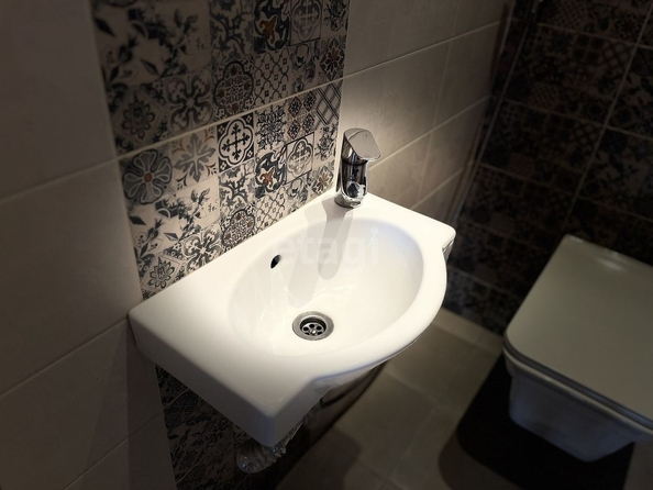 
  Продается 2-комн. квартира, 61.2 м², Державина ул, д. 92
. Фото 8.