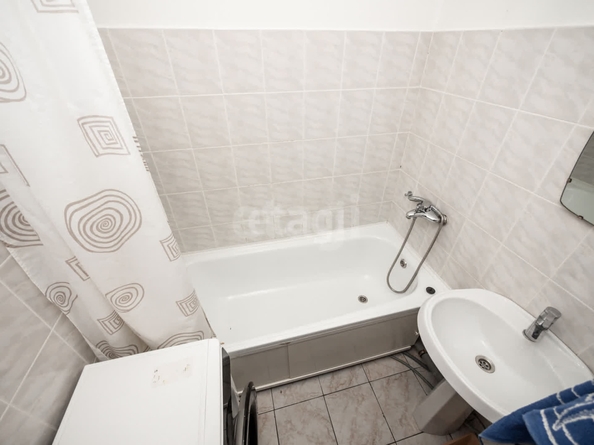 
  Продается 2-комн. квартира, 59.7 м², Гребенщикова ул, д. 12
. Фото 5.