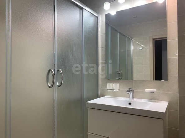 
  Продается 2-комн. квартира, 58.7 м², Большевистская ул, д. 108
. Фото 19.