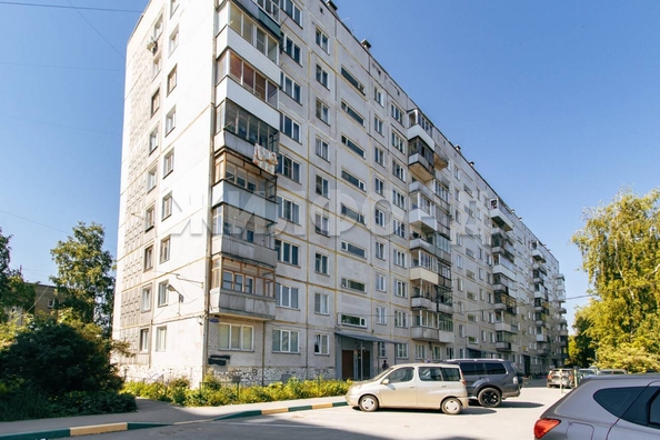 
  Продается 3-комн. квартира, 60 м², Петухова ул, д. 122
. Фото 22.