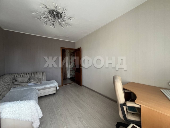 
  Продается 3-комн. квартира, 59.7 м², Крылова ул, д. 45
. Фото 2.