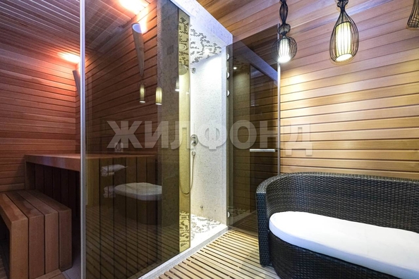 
  Продается 4-комн. квартира, 224.3 м², Кедровая ул, д. 43/4
. Фото 7.