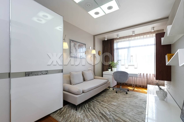 
  Продается 4-комн. квартира, 224.3 м², Кедровая ул, д. 43/4
. Фото 45.