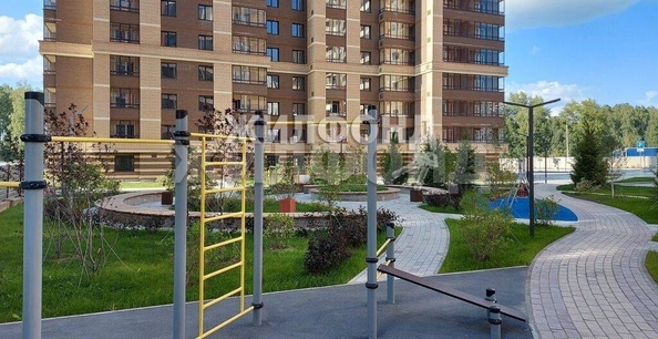 
  Продается 1-комн. квартира, 38 м², Красный пр-кт, д. 331
. Фото 3.