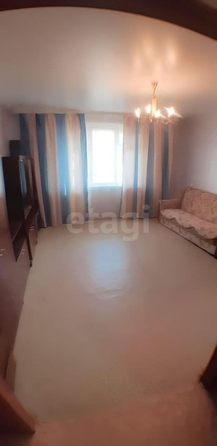 
  Сдается 3-комн. квартира, 60 м², Есенина ул, д. 8/1
. Фото 2.