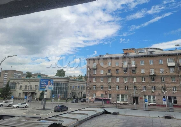 
  Продается 2-комн. квартира, 43.4 м², Красный пр-кт, д. 59
. Фото 7.