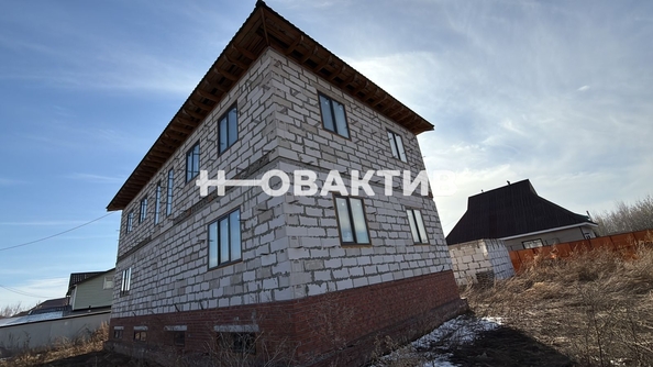 
  Продается дом, 387.5 м², Новосибирск
. Фото 4.