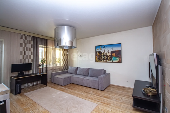 
  Сдается 2-комн. квартира, 98 м², Кирова ул, д. 108/1
. Фото 12.