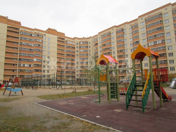 
  Продается 3-комн. квартира, 78.2 м², Михаила Немыткина ул, д. 12
. Фото 2.