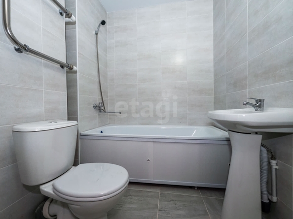 
  Продается 2-комн. квартира, 55.53 м², ЖК На Снежиной, дом 3
. Фото 18.