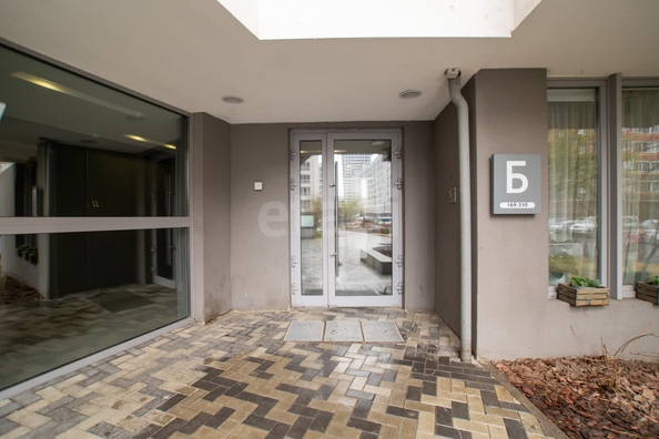 
  Сдается  квартира, 145 м², Немировича-Данченко ул, д. 144/3
. Фото 32.