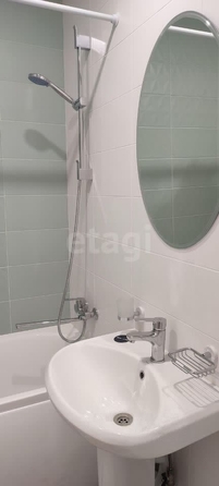 
  Сдается 1-комн. квартира, 38 м², Николая Сотникова ул, д. 14
. Фото 11.
