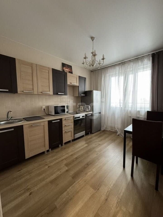 
  Сдается 1-комн. квартира, 38 м², Крылова ул, д. 64/1
. Фото 16.
