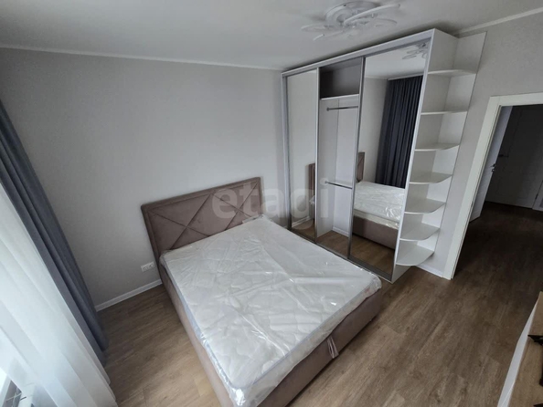 
  Сдается 2-комн. квартира, 57 м², Сибирская ул, д. 42
. Фото 1.
