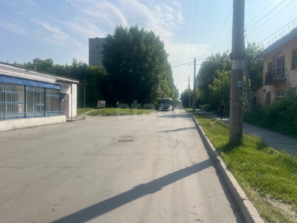 
  Продается торговая площадь, 600 м², Ученическая ул, д. 2
. Фото 2.