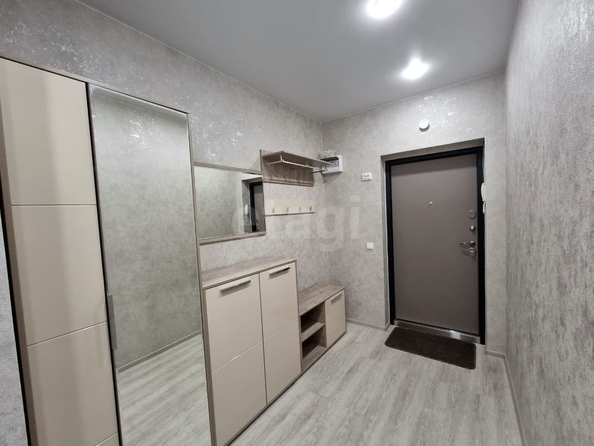 
  Сдается 3-комн. квартира, 76.8 м², Семьи Шамшиных ул, д. 77
. Фото 16.