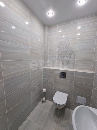 
  Сдается 3-комн. квартира, 76.8 м², Семьи Шамшиных ул, д. 77
. Фото 36.