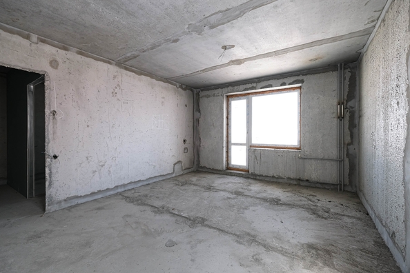 
  Продается 3-комн. квартира, 72 м², Николая Сотникова ул, д. 9/1
. Фото 2.