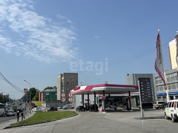 
  Сдается универсальное помещение, 240 м², Бориса Богаткова ул, д. 253/2
. Фото 2.