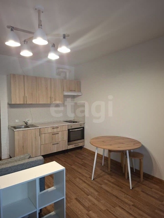 
  Сдается 1-комн. квартира, 30 м², Заречная ул, д. 5
. Фото 4.