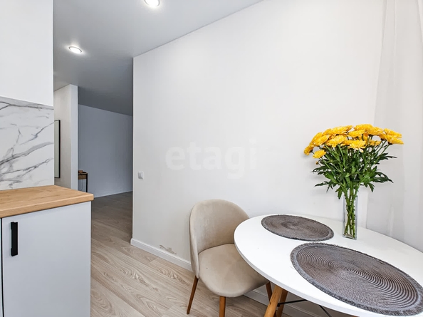 
  Продается 2-комн. квартира, 42.5 м², Дуси Ковальчук ул, д. 266/1
. Фото 10.
