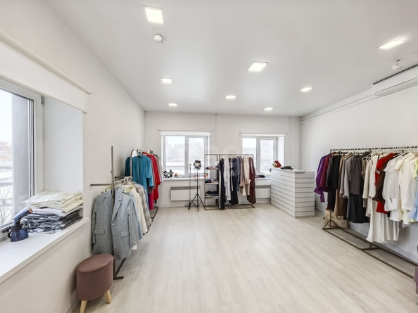 
  Продается универсальное помещение, 31 м², БЦ БЦ Орджоникидзе , 40
. Фото 2.