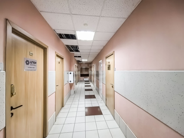 
  Продается универсальное помещение, 31 м², БЦ БЦ Орджоникидзе , 40
. Фото 5.