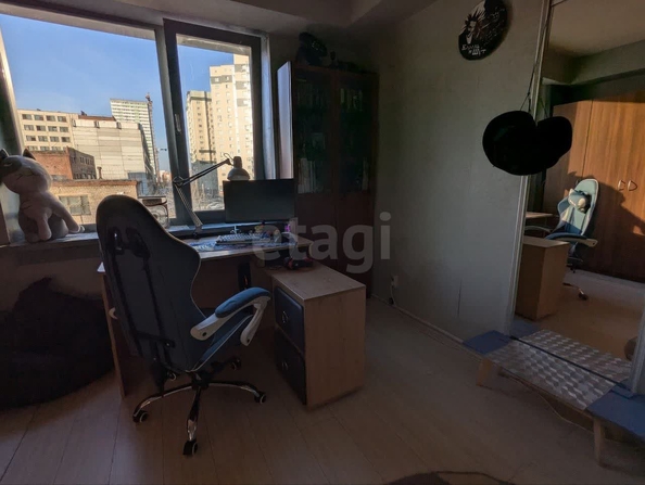 
  Продается 2-комн. квартира, 65.6 м², Дуси Ковальчук ул, д. 270/3
. Фото 10.