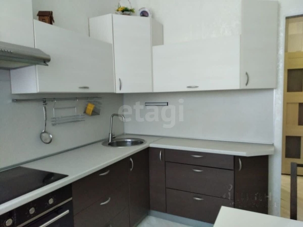 
  Сдается 1-комн. квартира, 38 м², Троллейная ул, д. 14
. Фото 1.