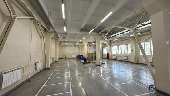 
  Сдается производственное помещение, 500 м², Декабристов ул, д. 275к7
. Фото 2.