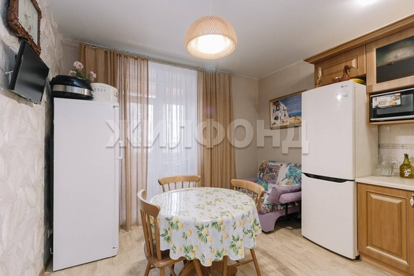 
  Продается 2-комн. квартира, 66.9 м², Восточная ул, д. 115
. Фото 5.
