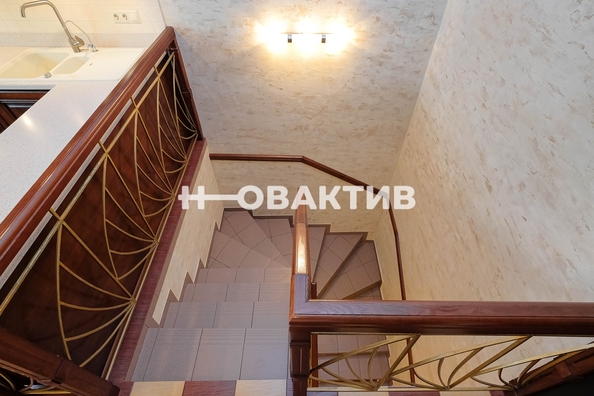 
  Продается 3-комн. квартира, 221.8 м², Красный пр-кт, д. 153А
. Фото 21.