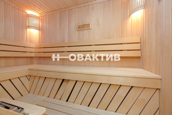 
  Продается 3-комн. квартира, 221.8 м², Красный пр-кт, д. 153А
. Фото 36.