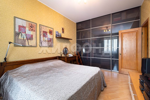 
  Продается 2-комн. квартира, 62 м², Крылова ул, д. 28/1
. Фото 21.