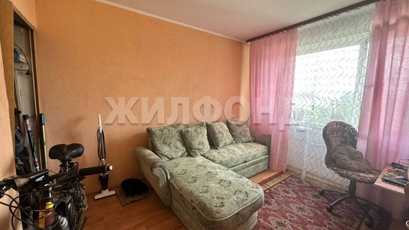 
  Продается 3-комн. квартира, 58.3 м², Вертковская ул, д. 19
. Фото 6.
