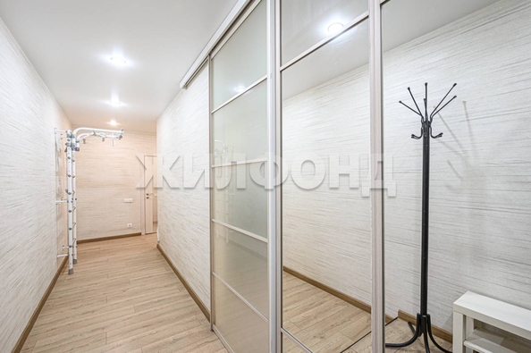 
  Продается 3-комн. квартира, 61.5 м², Сибирская ул, д. 51
. Фото 23.