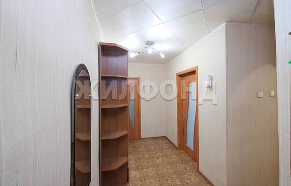 
  Продается 3-комн. квартира, 56 м², Большевистская ул, д. 155
. Фото 16.