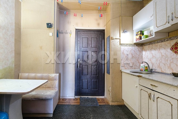 
  Продается комната, 19.4 м², Титова ул, д. 25
. Фото 5.