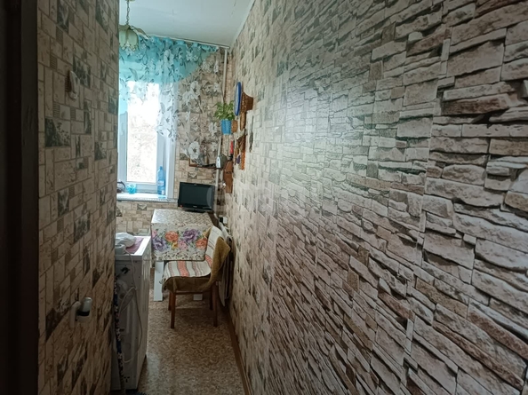 
  Продается 1-комн. квартира, 27.9 м², Боровая ул, д. 96
. Фото 7.