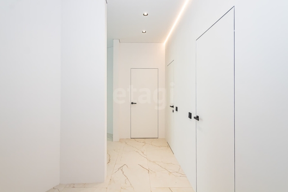 
  Продается 3-комн. квартира, 61.7 м², Коммунистическая ул, д. 10
. Фото 5.