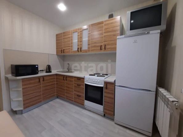 
  Сдается 2-комн. квартира, 50 м², Дмитрия Шамшурина ул, д. 12
. Фото 3.