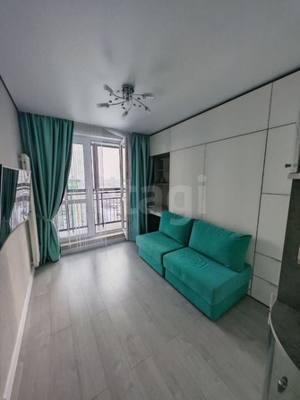 
  Сдается 1-комн. квартира, 33 м², Есенина ул, д. 12/1
. Фото 1.