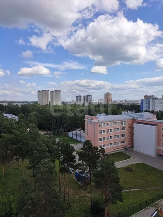 
  Сдается 2-комн. квартира, 57 м², Залесского ул, д. 8/1
. Фото 12.